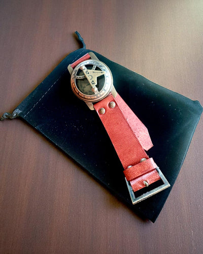 Reloj de Sol con Brújula - Hecho a Mano, Artesanía Auténtica, posibilidad de grabado