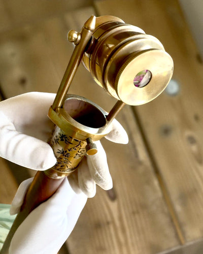 Bastón Navegador 2.0 con brújula y telescopio oculto, opción de personalización con grabado para regalo