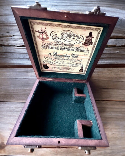 Gran Caja de Madera para Sextante o Brújula Premium "Mariner's Legacy" con Posibilidad de Grabado