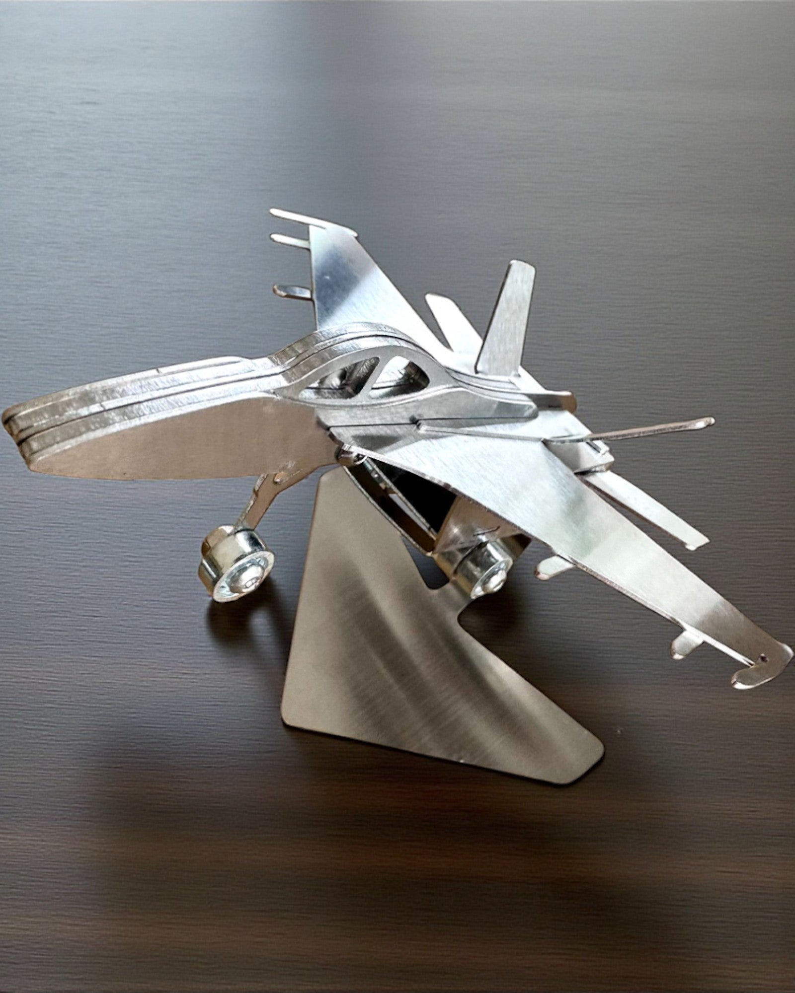 Modelo de Metal del Caza "SkyRaptor" – acero inoxidable, grabado personalizado para regalo