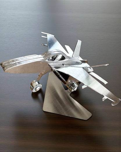 Modelo de Metal del Caza "SkyRaptor" – acero inoxidable, grabado personalizado para regalo