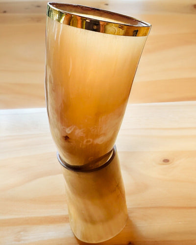 Copa de Cuerno "Viking Valor" - Grabado a Mano, Calidad Premium - 4 variantes para elegir