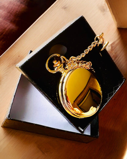 Reloj de Bolsillo Grand Elegance con Doble Tapa, Manual, Color Dorado, con grabado para regalo