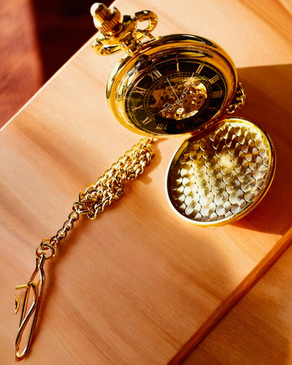 Reloj de Bolsillo Grand Elegance con Doble Tapa, Manual, Color Dorado, con grabado para regalo