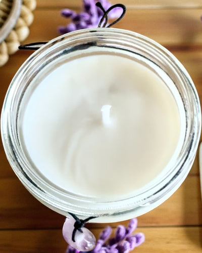 Vela de soja intencional Amatista – calma, armonía y purificación, 250 ml, posibilidad de personalización para regalo