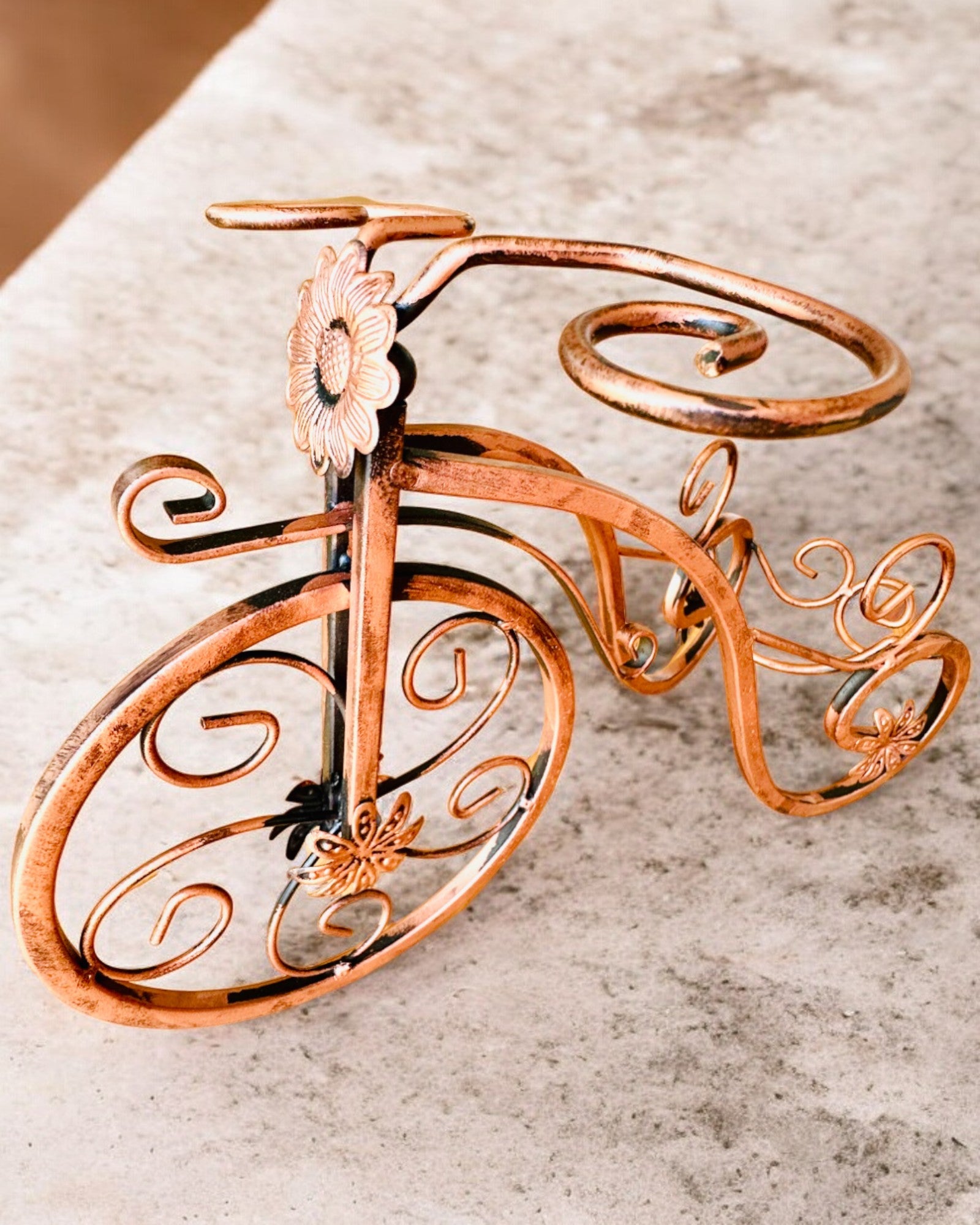 Soporte para Vino "WineCycle" en Forma de Bicicleta - posibilidad de personalización con grabado para regalo