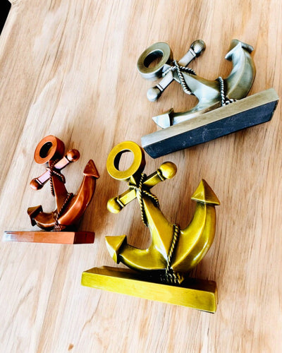 Ancla Decorativa de Aluminio - Decoración Elegante con Posibilidad de Grabado - 3 variantes de color