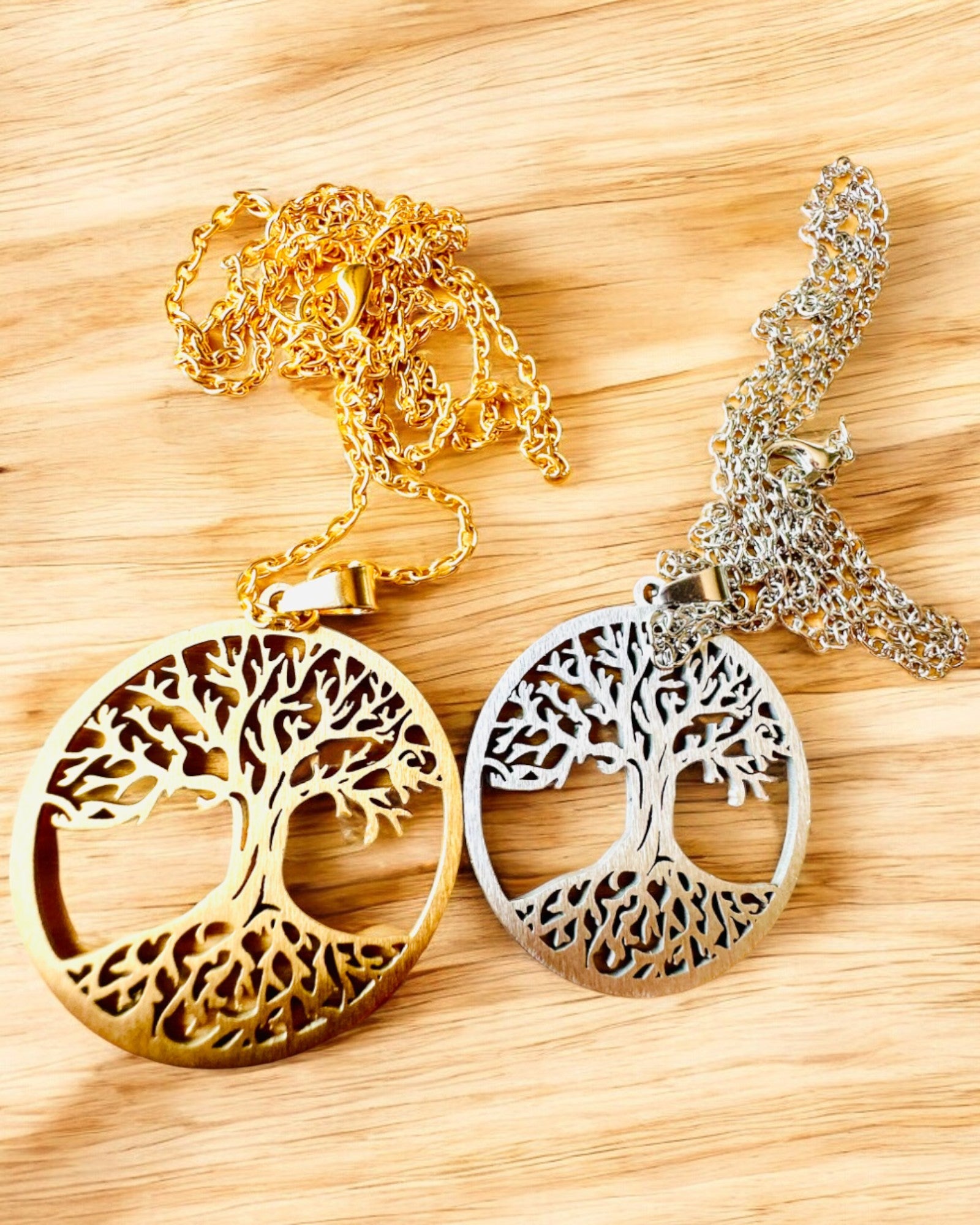 Collar "Árbol de la Vida" de Acero Inoxidable - personalización con grabado, 2 variantes de color