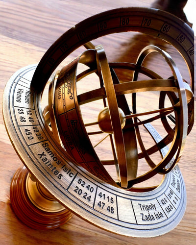 Astrolabium Artis 2 - 30 cm de altura, Hecho a Mano con Opción de Grabado, decoración para oficina, premium