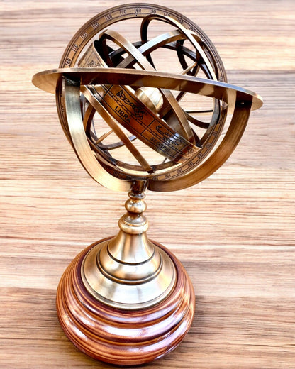Astrolabium Artis 2 - 30 cm de altura, Hecho a Mano con Opción de Grabado, decoración para oficina, premium