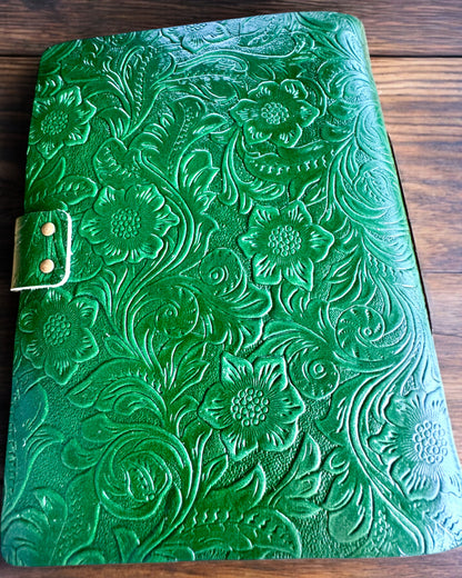 Cuaderno de Cuero Vintage „Floralis” – grabado a mano, 400 páginas, posibilidad de grabado, 2 variantes