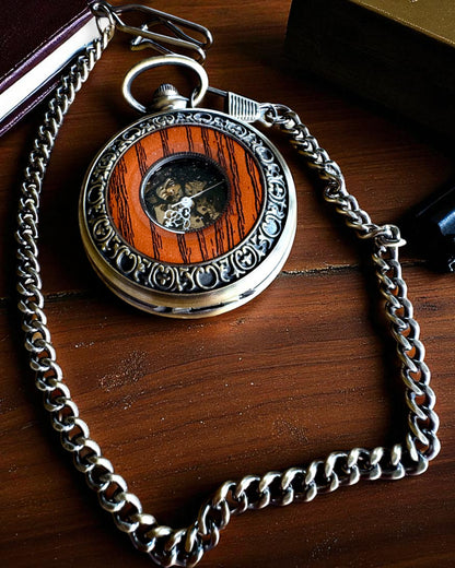 Reloj de bolsillo „Veritas Tempus” – cronómetro mecánico con opción de grabado para regalo, 2 variantes a elegir