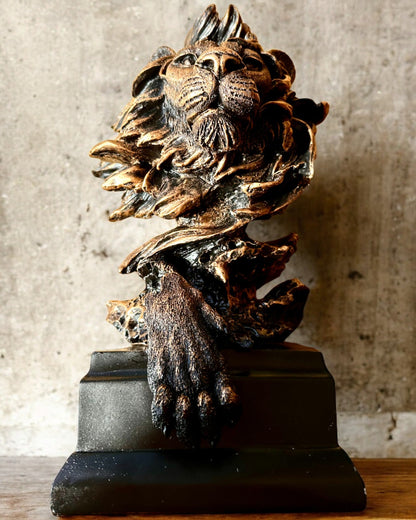 León Real - Figura Decorativa Majestuosa con Posibilidad de Grabado, 2 variantes de color a elegir, para regalo