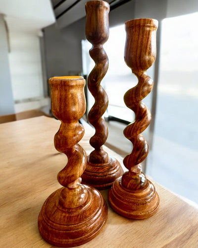 Conjunto de 3 candelabros "Luz Espiral" 25 cm de altura, posibilidad de personalización con grabado para regalo