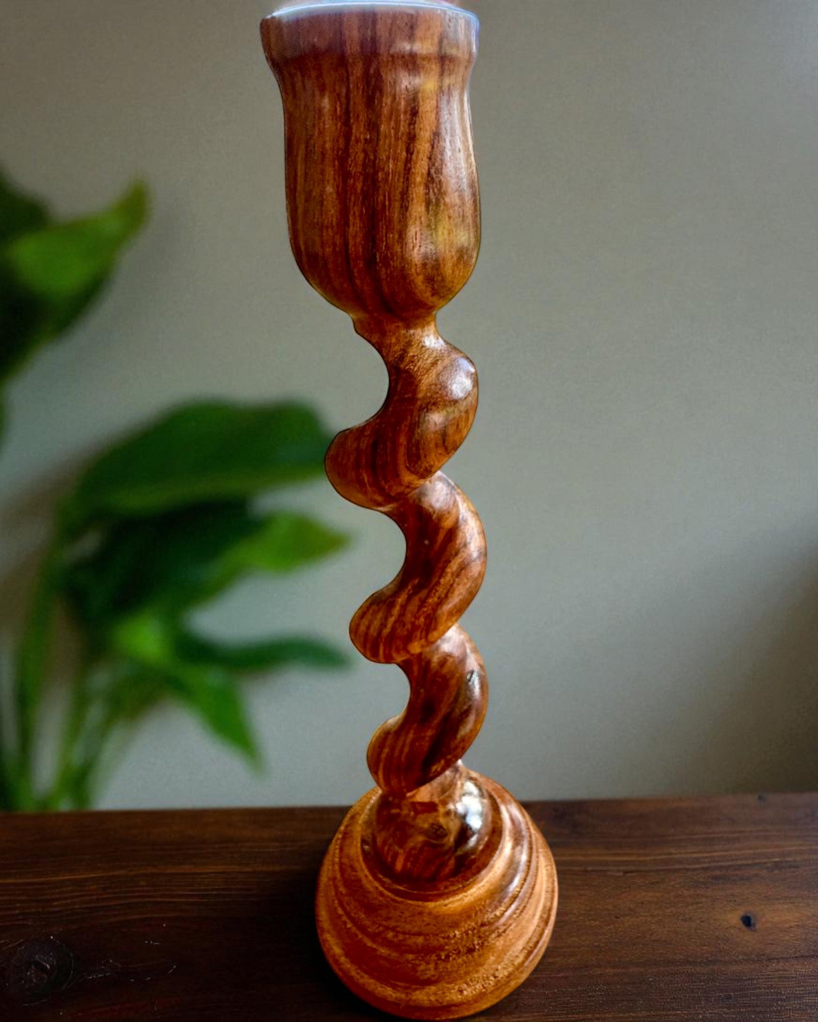 Conjunto de 3 candelabros "Luz Espiral" 25 cm de altura, posibilidad de personalización con grabado para regalo