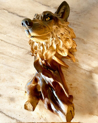 "Wilczy Duch" – Figura Decorativa con opción de personalización mediante grabado, para regalo