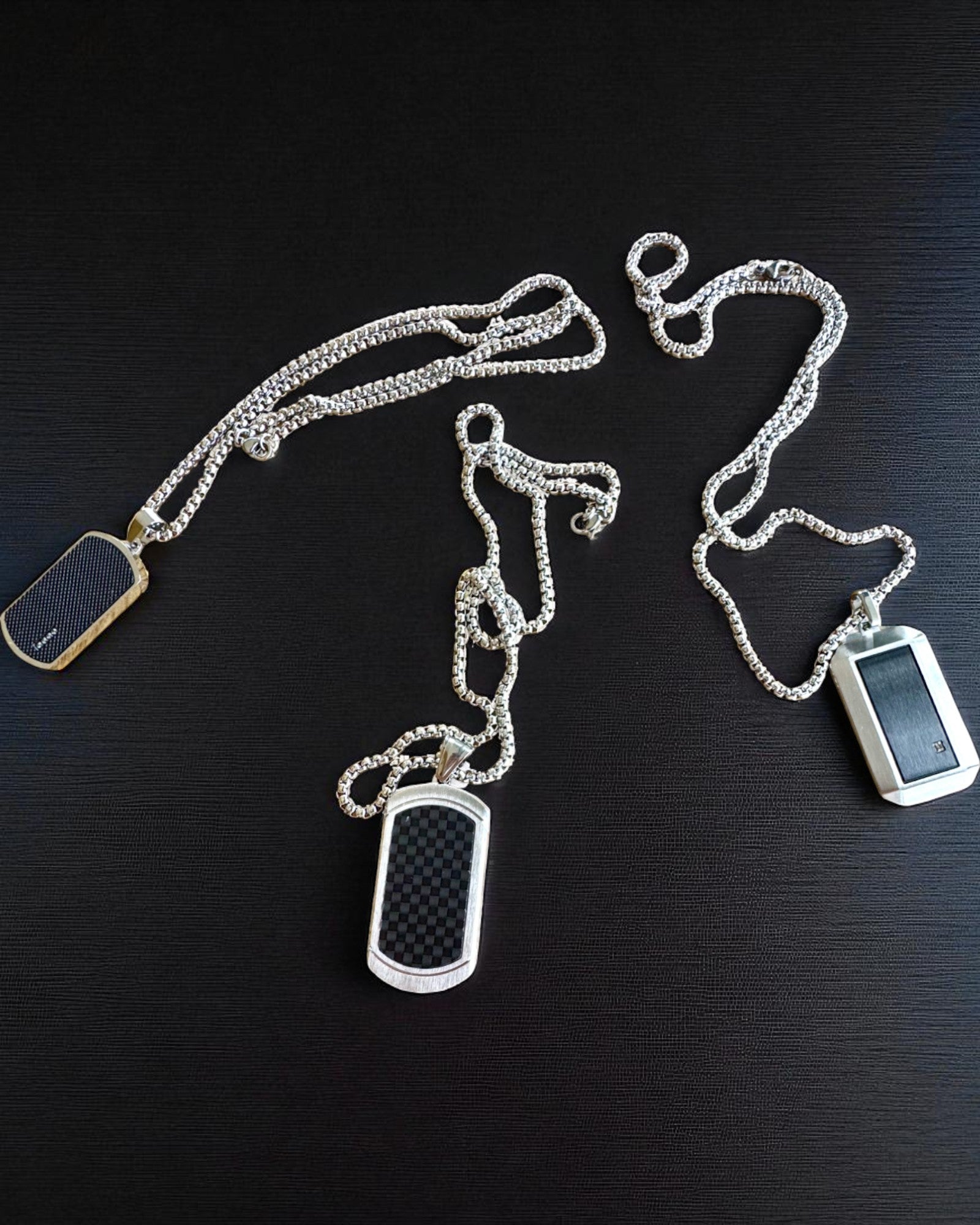 Collar masculino Dog Tag "SteelVision" – acero inoxidable, 15 variantes, personalización con grabado