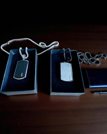 Collar masculino Dog Tag "SteelVision" – acero inoxidable, 15 variantes, personalización con grabado