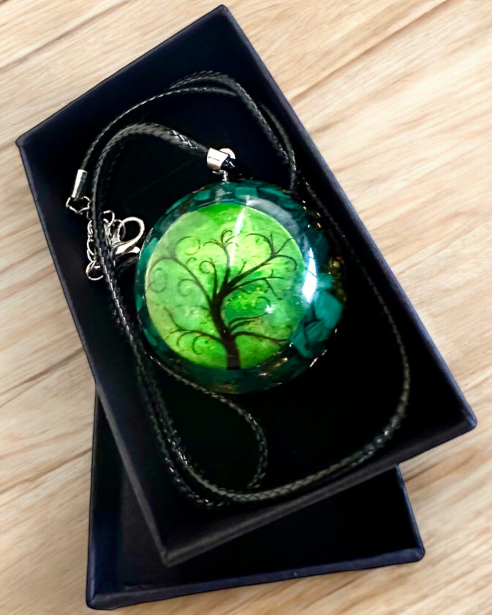 "Malachitowy Amulet Życia" - collar con opción de personalización con grabado para regalo