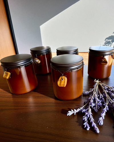 Vela intencional Poder del Tigre – Confianza en uno mismo y prosperidad, 250 ml, posibilidad de personalización de la tapa para regalo