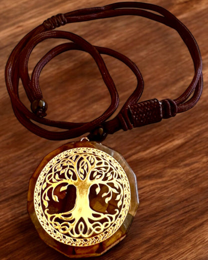 Amuleto "Árbol de la Vida" con ojo de tigre, collar para regalo con personalización grabada