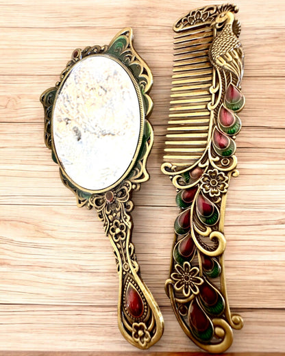 Conjunto de Espejo "Elegancia de Mariposa" con Peine