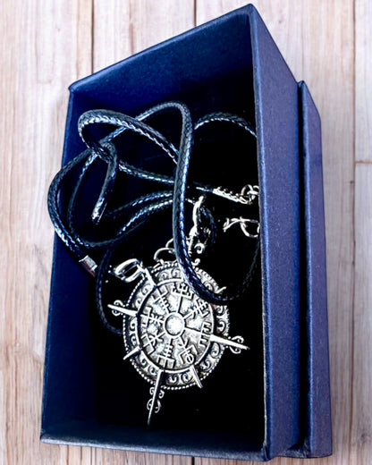 Amuleto "Wojownik Północy" - Brújula Vikinga, posibilidad de personalización con grabado para regalo, 2 variantes a elegir