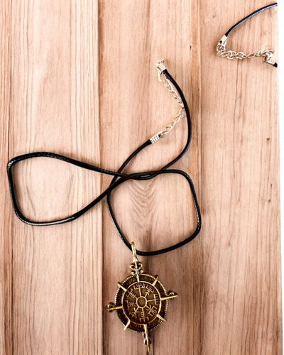 Amuleto Guerrero del Norte - Brújula Vikinga, posibilidad de personalización con grabado para regalo, 2 variantes a elegir