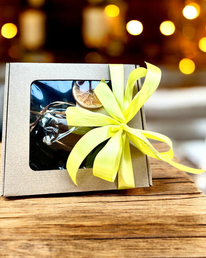 Vela de soja intencional 250 ml con piedra natural – elige tu energía: Citrino o Granate, personalización con grabado para regalo