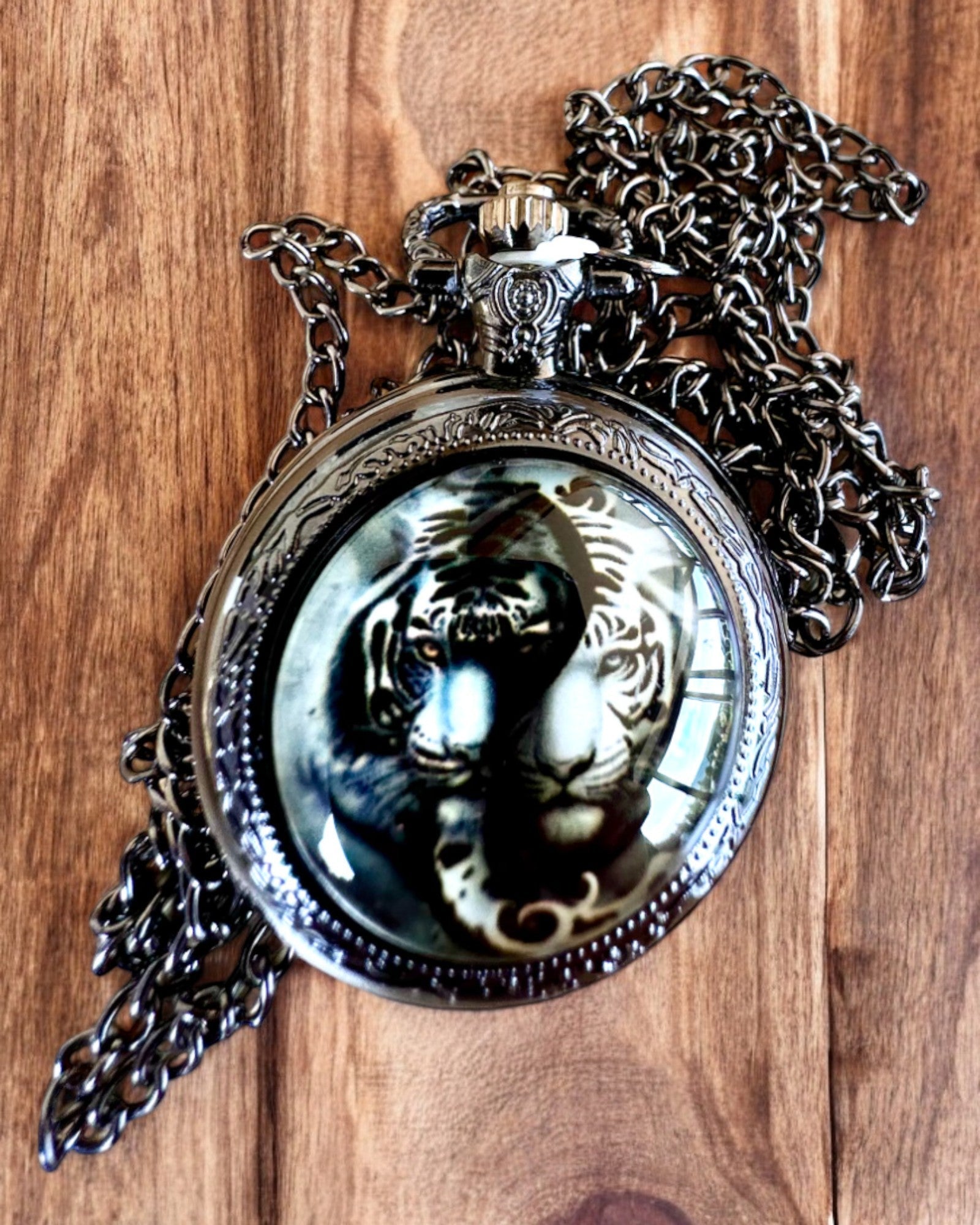 Reloj de bolsillo "Tygrysia Elegancja" de acero inoxidable con opción de grabado para regalo