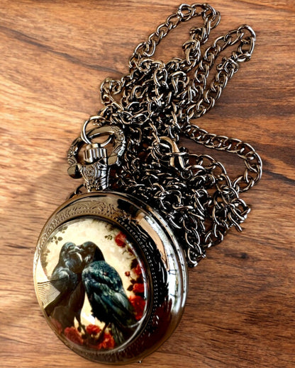 Reloj de Bolsillo 'El Beso de los Cuervos' con Grabado – personalización con grabado para regalo