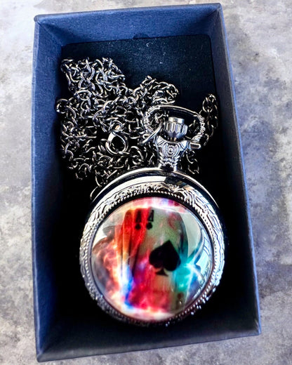Reloj de bolsillo "Magiczna Talia" - Accesorio elegante de acero inoxidable, personalización con grabado para regalo