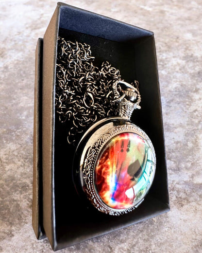 Reloj de bolsillo "Magiczna Talia" - Accesorio elegante de acero inoxidable, personalización con grabado para regalo