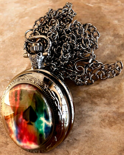 Reloj de bolsillo "Magiczna Talia" - Accesorio elegante de acero inoxidable, personalización con grabado para regalo