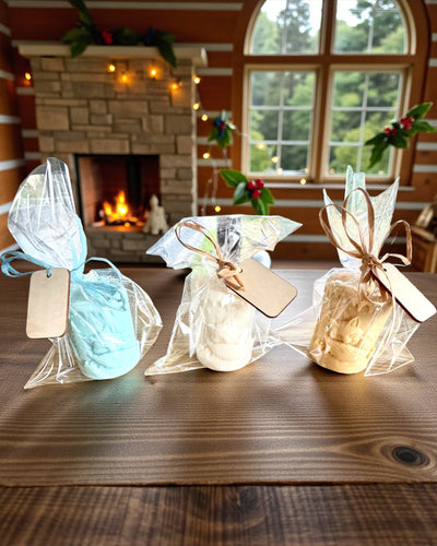 Vela de soja Zorro Invernal, 7,5 cm de altura, vela de soja vertida a mano con un adorable zorro dormido, personalizable con grabado en la placa