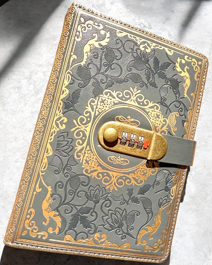 Exclusivo Cuaderno de Cuero "Sekretnik" A5 con Cerradura de Combinación - personalización con grabado