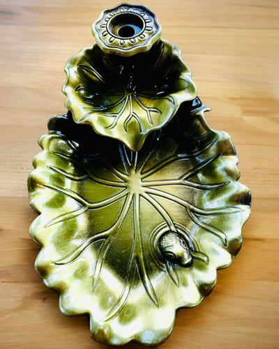 Elegante Soporte de Metal para Incienso Hoja de Loto - 4 variantes a elegir, posibilidad de personalización con grabado para regalo