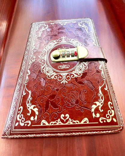 Exclusivo Cuaderno de Cuero "Sekretnik" A5 con Cerradura de Combinación - personalización con grabado