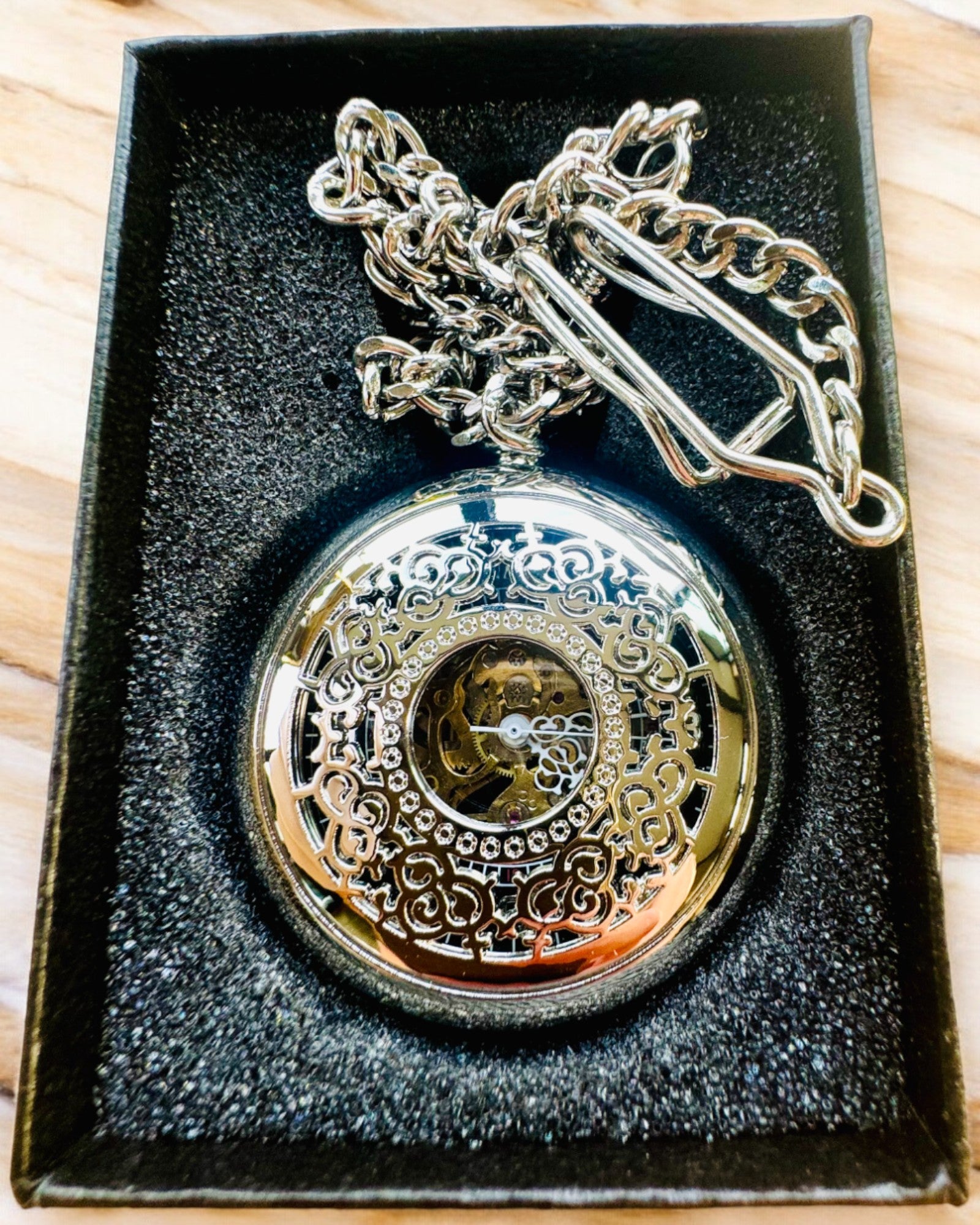 Reloj de Bolsillo "Eterna Elegancia", regalo personalizado, grabado. Color plateado