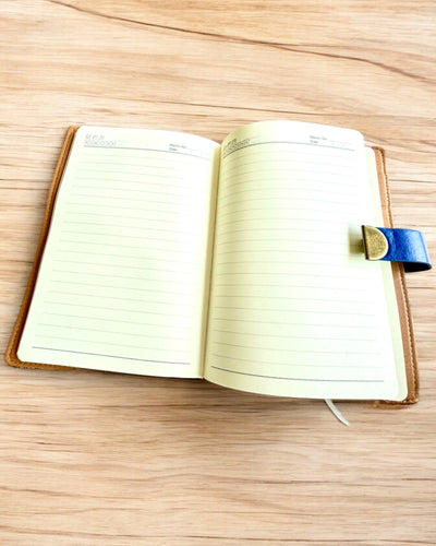 Exclusivo Cuaderno de Cuero "Sekretnik" A5 con Cerradura de Combinación - personalización con grabado