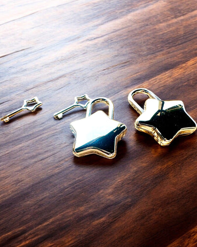2 Mini Candados Estelares con Grabado – Protege Tus Sueños, personalizados para regalo, 2 variantes de color a elegir