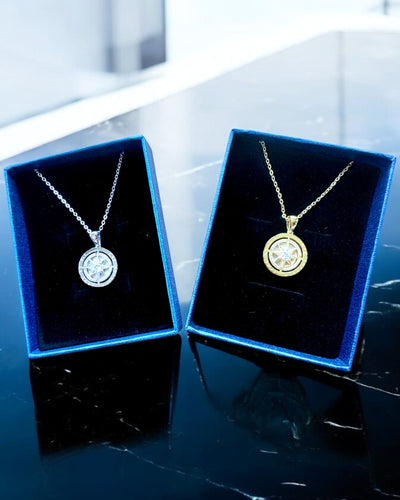 Collar de Brújula "Dirección Estelar", posibilidad de personalización con grabado, 2 variantes de color a elegir