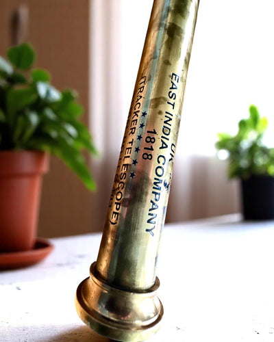 Luneta Królewska „Voyager 1818” – Exclusiva, de Latón, 83 cm, hecha a mano, estuche de Cuero Natural – Edición de Coleccionista, personalización con grabado para regalo