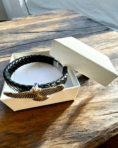 Pulsera Masculina "SkyRider" – Estilo de Cuero con Carácter - posibilidad de personalización con grabado