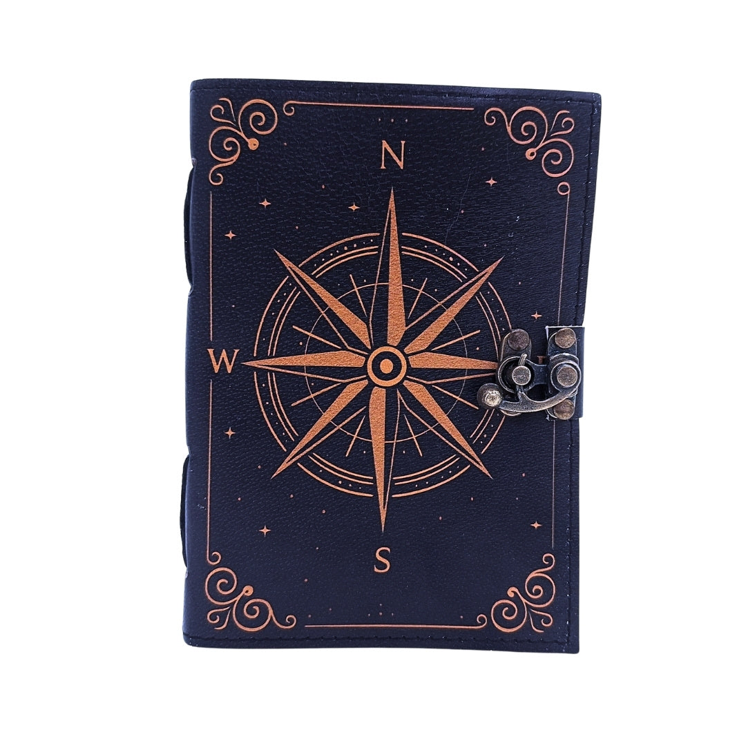 Cuaderno de cuero Rosa de los Vientos retro negro y dorado con grabado personalizado