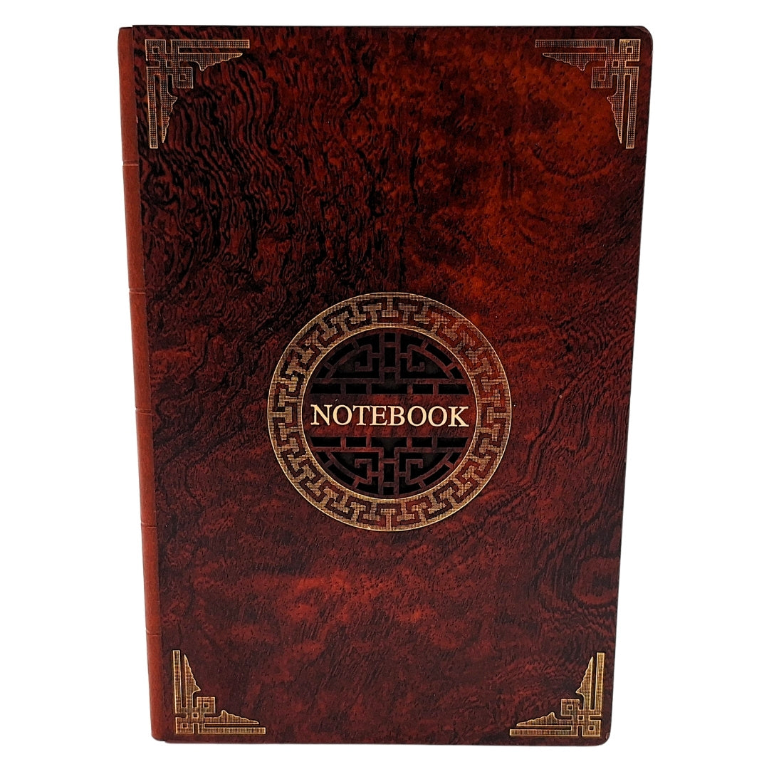 Elegante cuaderno A5 con cubierta de madera y grabado personalizado – diario de lujo para regalo con bordes dorados y papel de alta calidad en color marrón