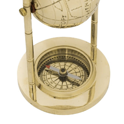 Globo decorativo de latón con brújula y posibilidad de personalización con grabado, dorado, altura 12,5 cm