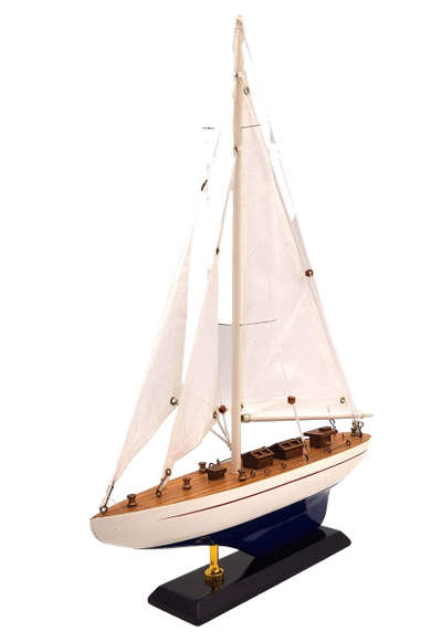 Modelo de yate de madera altura 42 cm con posibilidad de personalización con grabado