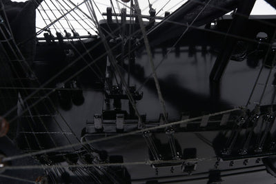 Modelo de barco pirata Perla Negra BP80R con posibilidad de personalización con grabado, longitud 89 cm, regalo exclusivo para cualquier ocasión, artesanía artística, base de madera