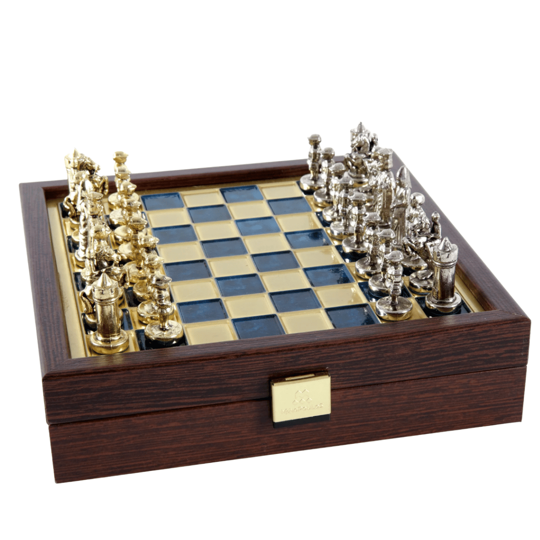 Elegante ajedrez premium de latón de 20x20cm, estilo bizantino, con grabado personalizado - Regalo ideal para ajedrecistas y amantes de la historia - Piezas hechas a mano con acabado dorado y plateado